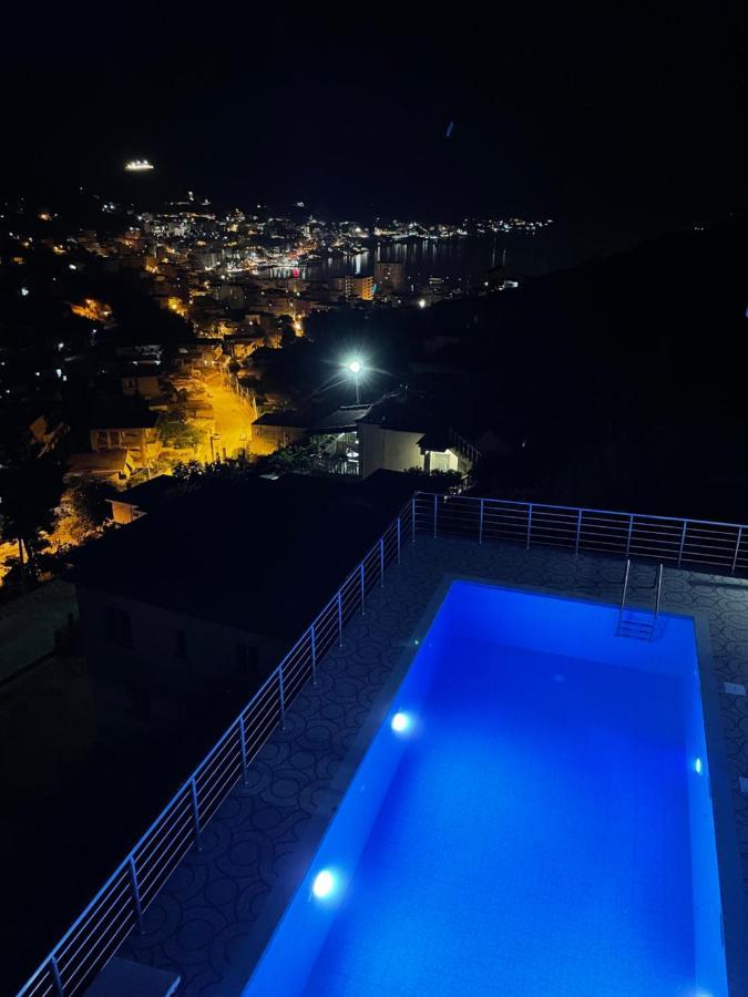 Vitamin Sea Sarandë Exterior foto